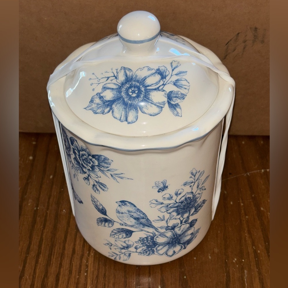 Vintage Inspired Floral Canister - Picture 2 of 4